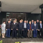 Đoàn lãnh đạo bộ NN&PTNN , Cục Thú Y về thăm và làm việc 1